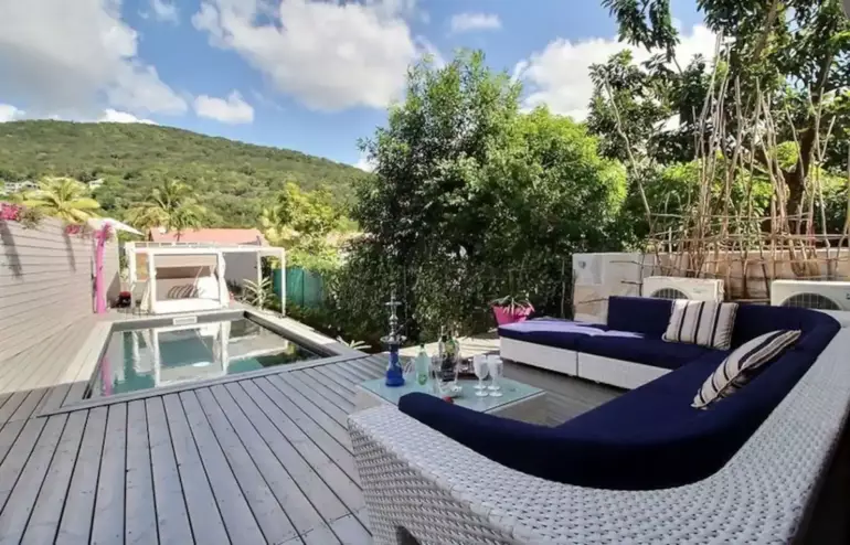 Location avec piscine “Eden Sea Villa” pour 8 personnes à Pointe-Noire, Guadeloupe à partir de 1540 €/semaine