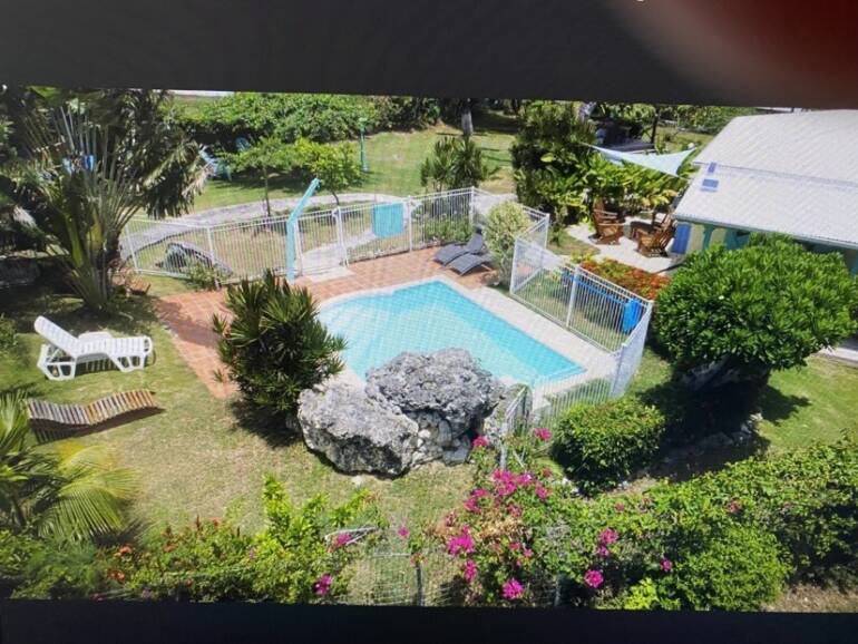 Location gites “Bellhorizon ” avec piscine à Sainte Anne, Guadeloupe pour 2 à 5 personnes à partir de 54€/nuit