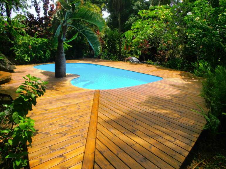 “Gites Les Manguiers” à louer avec piscine à Deshaies, Guadeloupe pour 2 à 6 personnes à partir de 65€/nuit