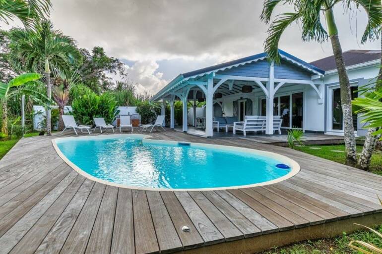 Location Villa “La Case Belle Rivière” à Sainte-Rose, Guadeloupe avec piscine pour 6  personnes à partir de 1505 €/semaine