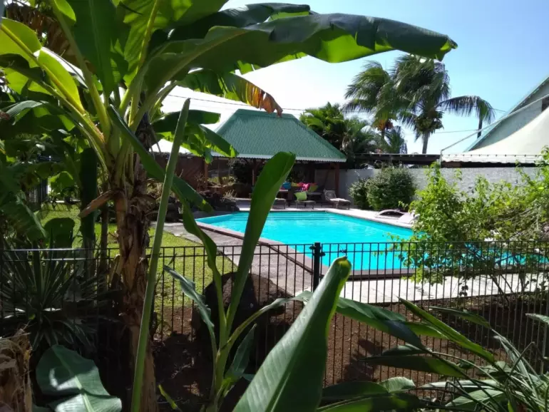 “Villa Bagatelle” – Location de Gites pour 2 à 8 personnes à Sainte-Rose, Guadeloupe avec piscine à partir de 50€/nuit