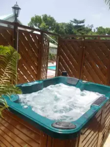 Jacuzzi